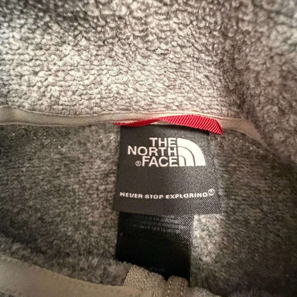 The North‎ Face Mens Small Gordon Lyons 1/4 Zip Fleece Pullover Heather Gray